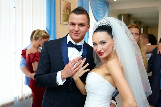 Антон Гусев поругался с женой